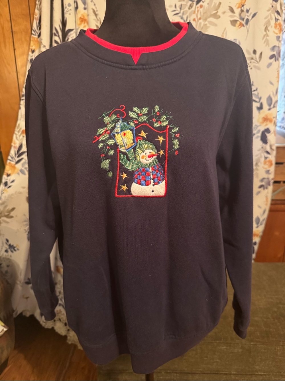 Navy Snowman Embroidered Holiday Sweatshirt - Unknown Brand